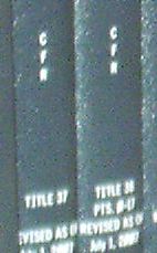 De2071.jpg (27957 bytes)